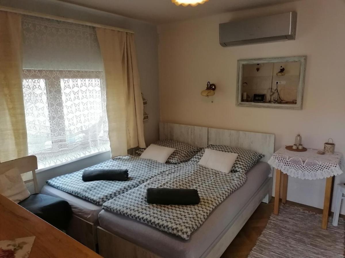 Mives Vendeghaz Otel Pogány Dış mekan fotoğraf